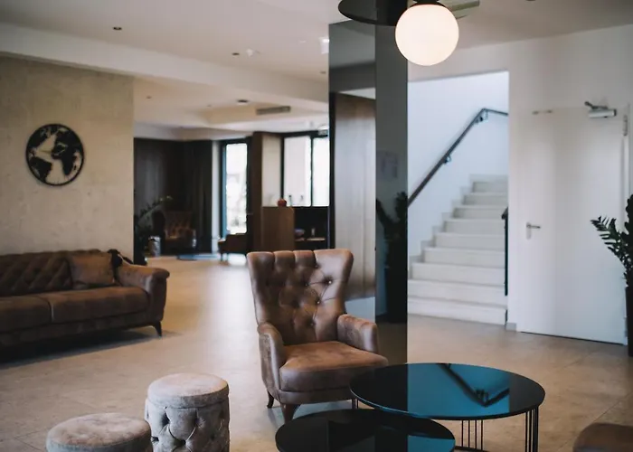 Hotel Batuda 3*