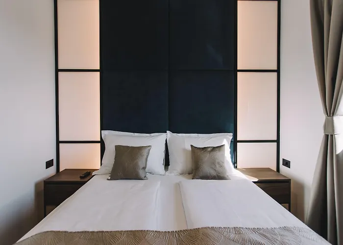 Batuda Hotel 3*
